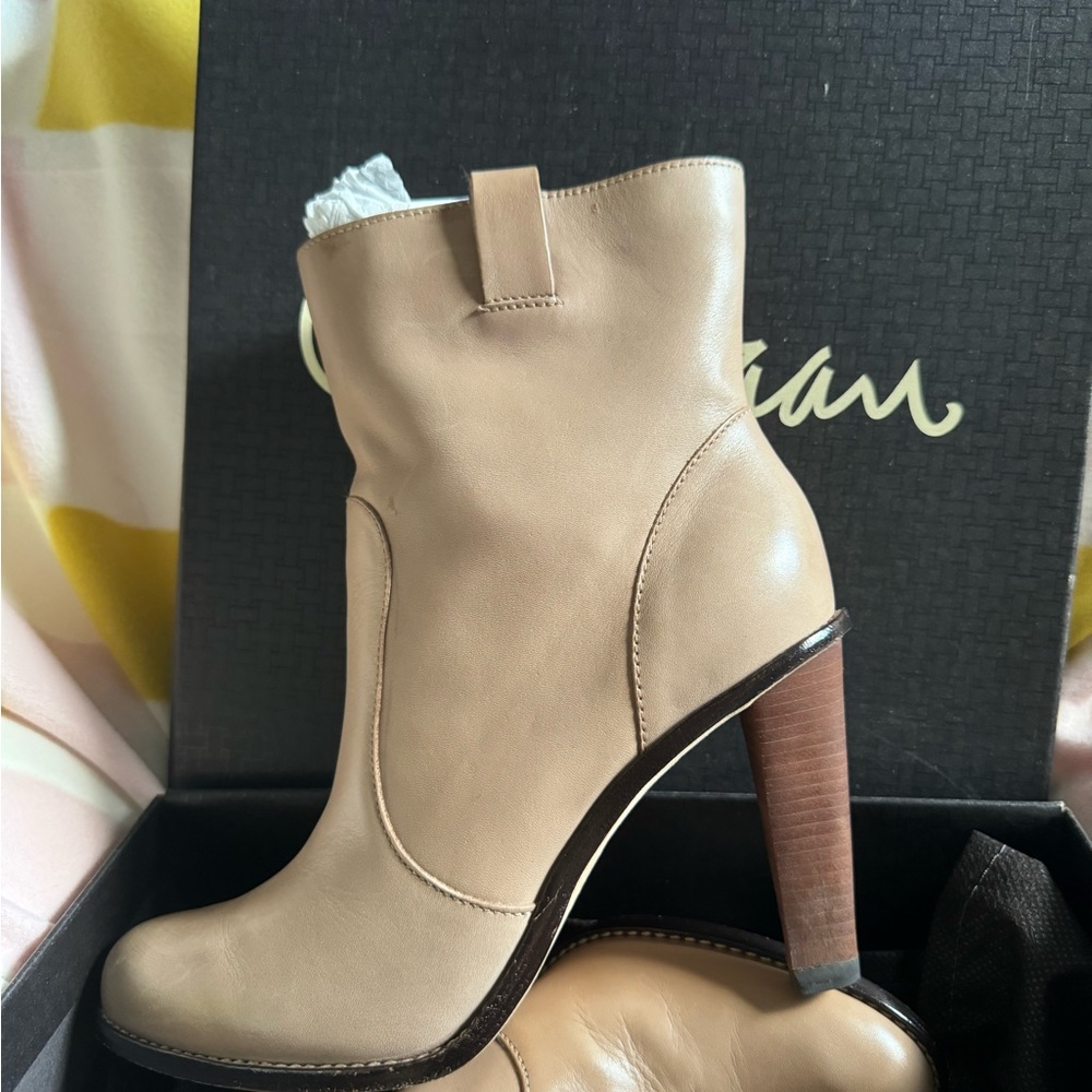 COLE HAAN LEATHER KENDALL PULL ON ANKLE BOOTS Size 6.5B
